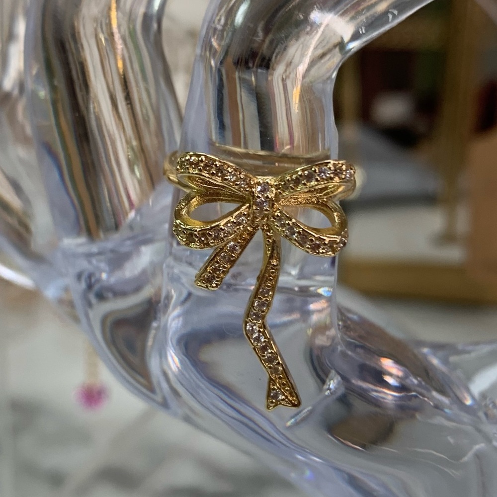 Gold plated bow ring with rhinestones 
Perfect for the holidays
New
coquette